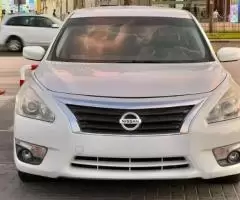 Nissan Altima 2015 SV Call me: +971526256779