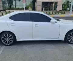 Lexus is 250 Full Option -