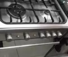 We are selling used Gas Cooker