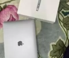 Mac Book Air m1 ( 13 inch)