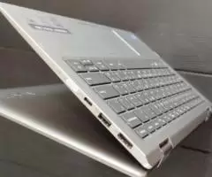 Lenovo 330 YOGA 2in One