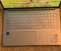 i5 11th Gen Asus Vivobook