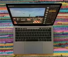 Apple MacBook Pro