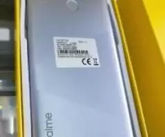 REALME C15