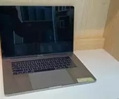 Apple macbookpro 2017