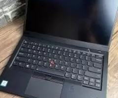 Lenovo ThinkPad X1 carbon