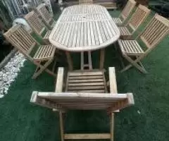 Dinning table for sale