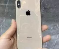 iPhone Xs Max Gold Color