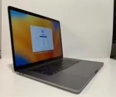 MacBook 2019 i9-9th