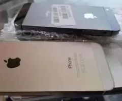 iPhone 5S ( 32GB )