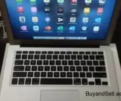 MacBook Air Core i5 (2017) Like New, With Box