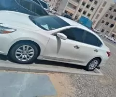 Urgent sale Nissan Altima 2017