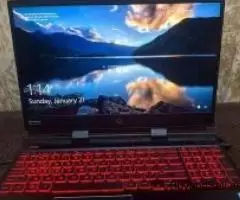 1_Laptop Hp Omen Gaming 15-dc1xxx