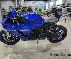 2020 Yamaha YZF-R1 whatsapp +971521974732