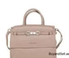 AED 731, Stylish Guess Handbag For Sale