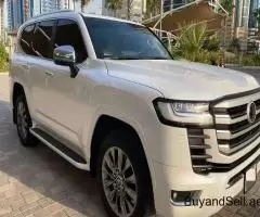 2022 Toyota Land Cruiser GXR 3.5 twin turbo