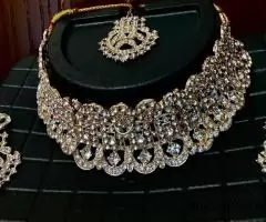 Diamond studded artificial necklace set