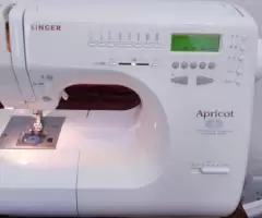 SINGER sewing machine