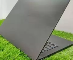 #Model - Razer blade