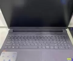 Dell G15 5511 i7