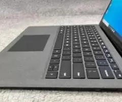 Surface laptop 2