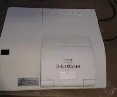 Projector HITACHI (HDMI )