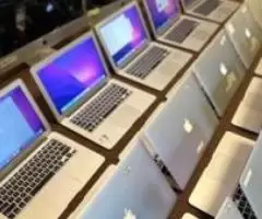 Apple Macbooks