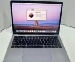 MACBOOK PRO 13 Touch Bar