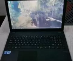 ASUS PRO i7