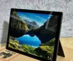 Microsoft Surface Pro 7 Tab