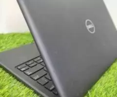 Dell Latitude 3180