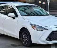 Toyota Yaris Hatchback -